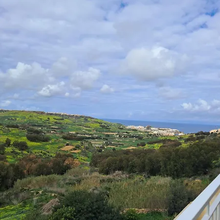 Cliff Edge In *
