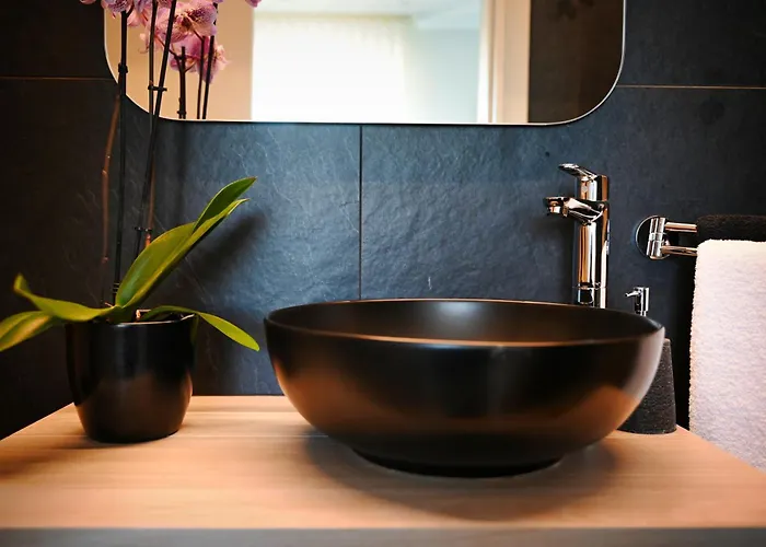 아파트 Cliff Edge In 자프라