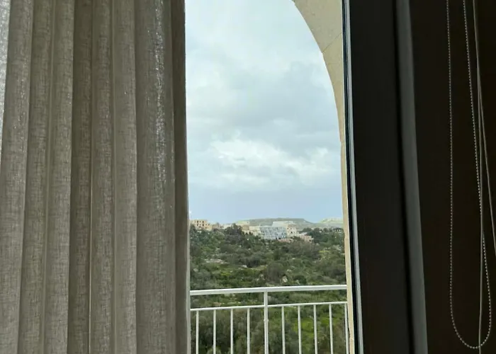 Cliff Edge In 자프라